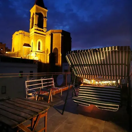 Magnificent Private Terrace W/sea View In Taksim *